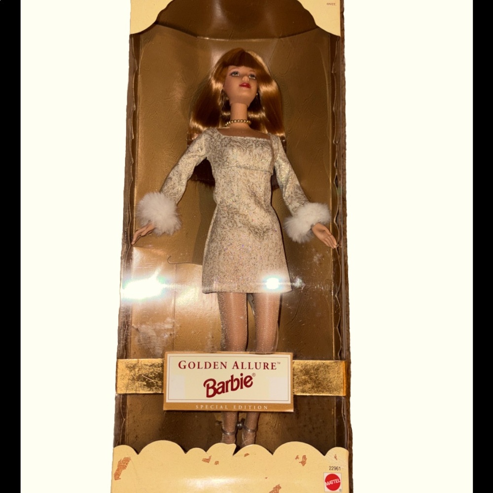 Mattel 1999 Special Edition Barbie Doll Golden Allure #22961